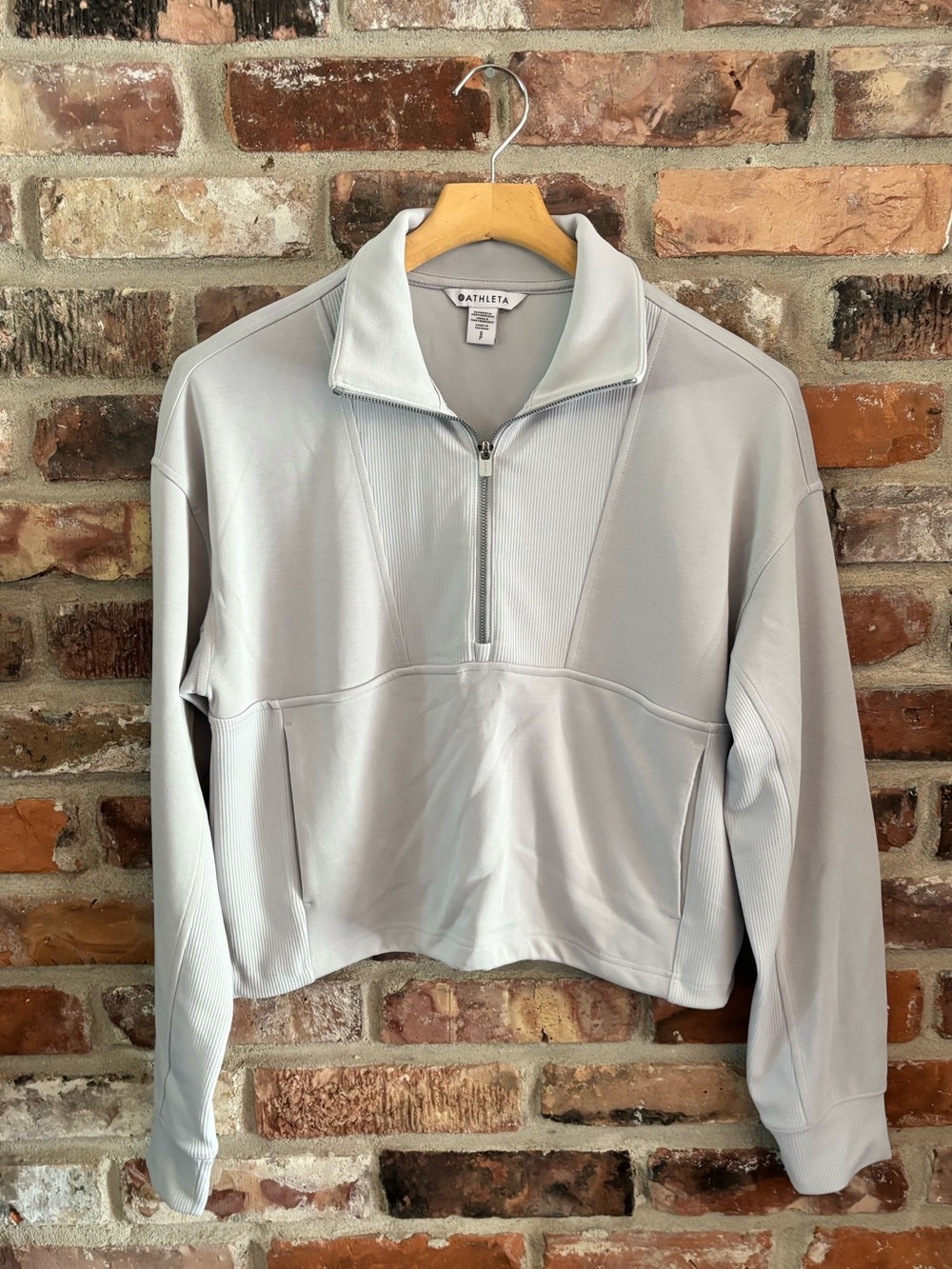 Athleta Gray Half Zip Crop Pullover Sweatshirt, S